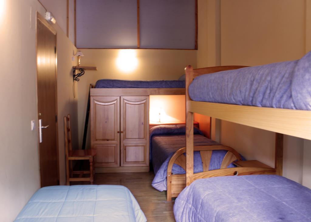 Albergue Turístico Via de la Plata Banos De Montemayor Habitación foto